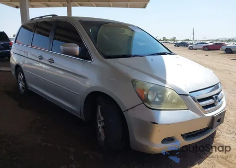 2005 Honda Odyssey Ex из США, поврежденный, VIN 5FNRL384X5B004055